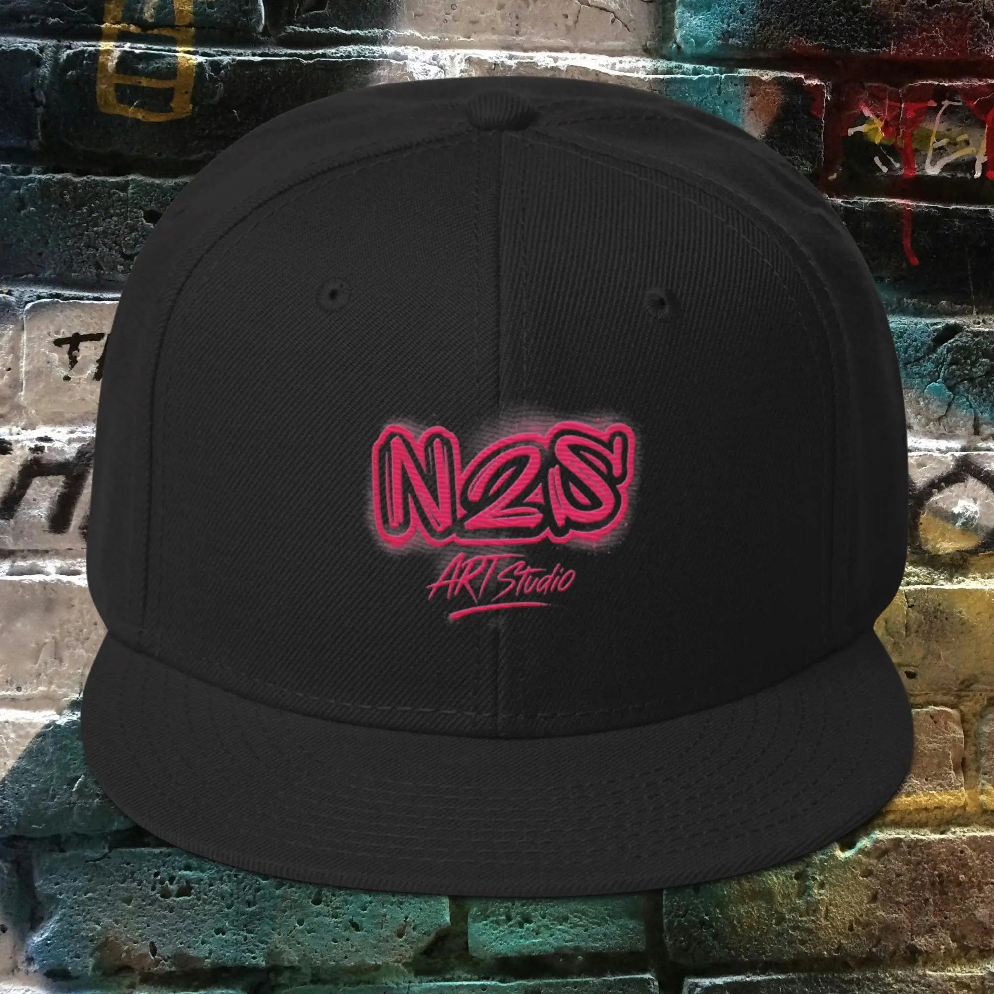 N.2.S art studio Noir Casquette Snapback N2S Néon
